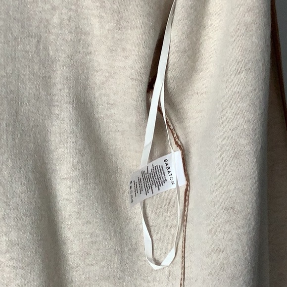 BABATON~Lance Cardigan (Aritzia) - Picture 4 of 11